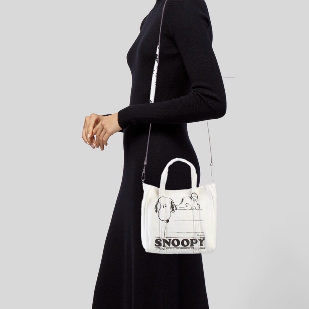 MARC JACOBS x PEANUTS Snoopy Tote Bag Medium 2 Way Open Top Japan Exclusive - Picture 3 of 17